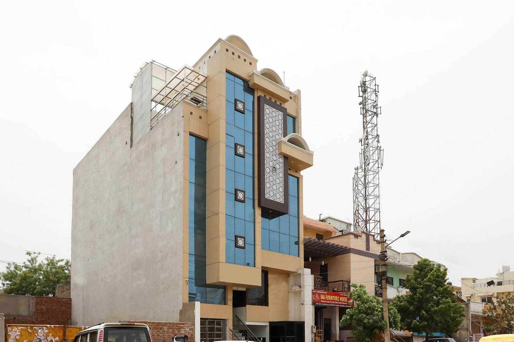 Oyo Hotel Vaishnavi Heritage Inn آغْرا المظهر الخارجي الصورة