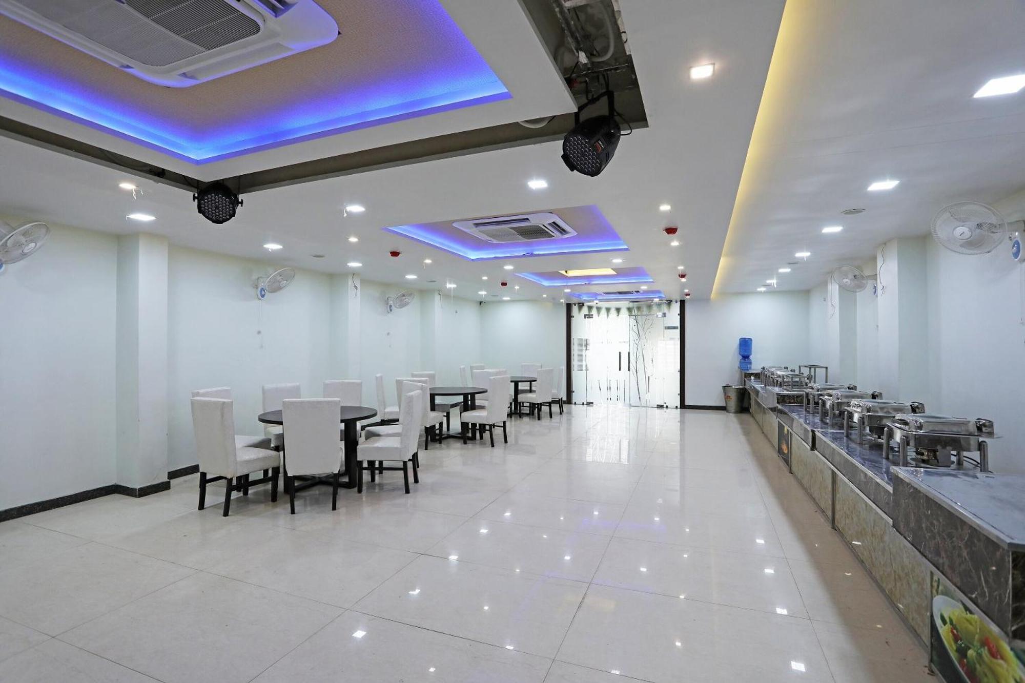 Oyo Hotel Vaishnavi Heritage Inn آغْرا المظهر الخارجي الصورة